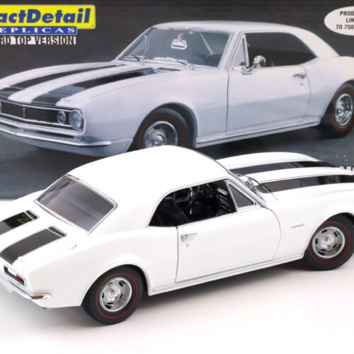 1:18 Exact Detail 1967 Chevrolet Camaro Coupe white/ black stripes WCC223