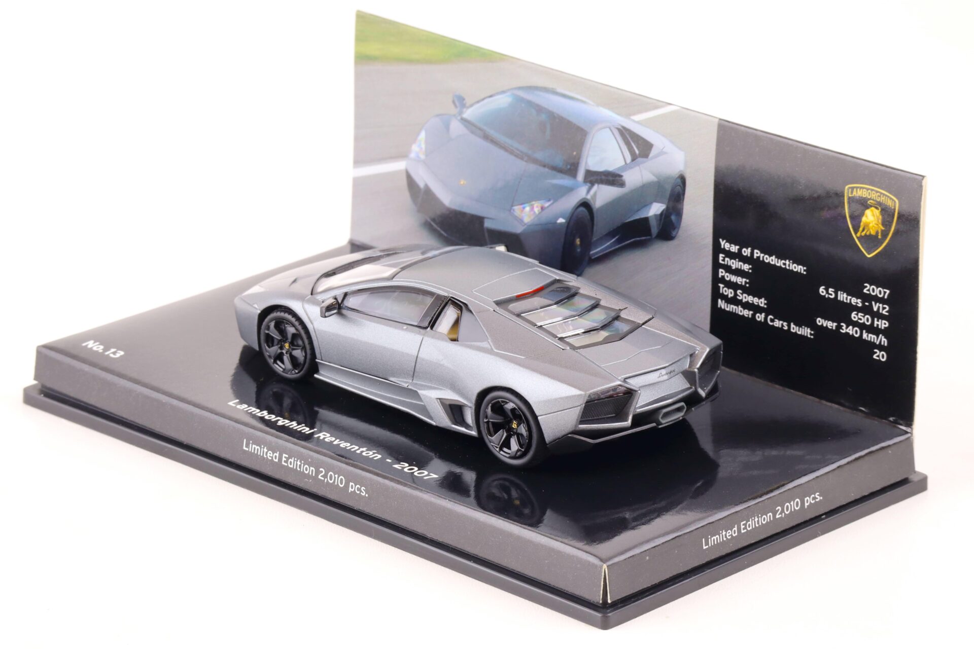 1:43 Minichamps Lamborghini Reventon 2007 matt grey Museo Collezione