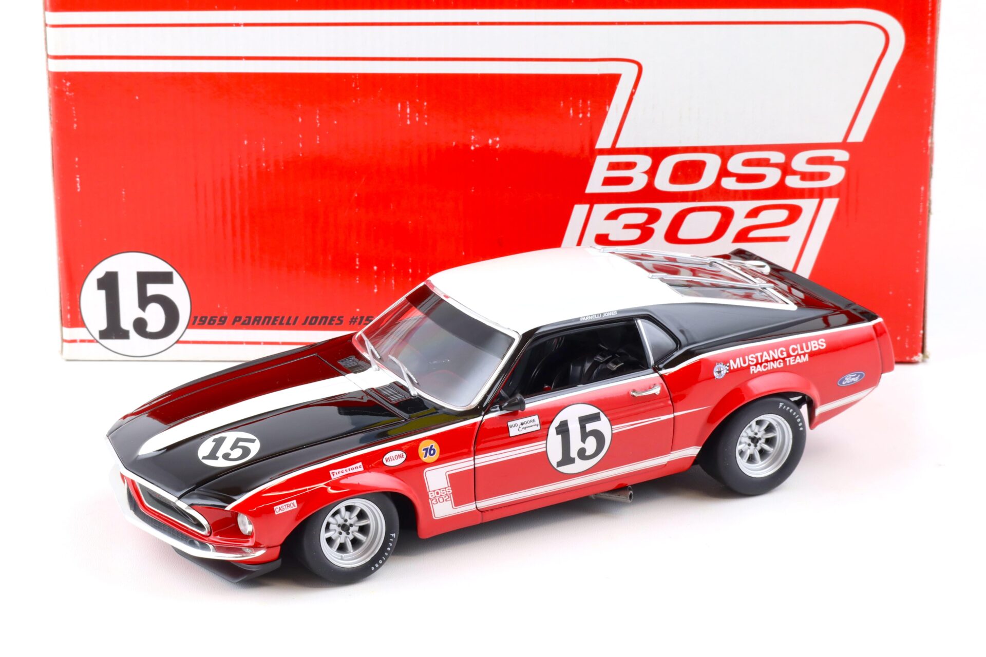 ID 86244 orig.jpg 1:18 Welly 1969 Ford Mustang Boss 302 Trans Am Mustang #15 Parnelli Jones