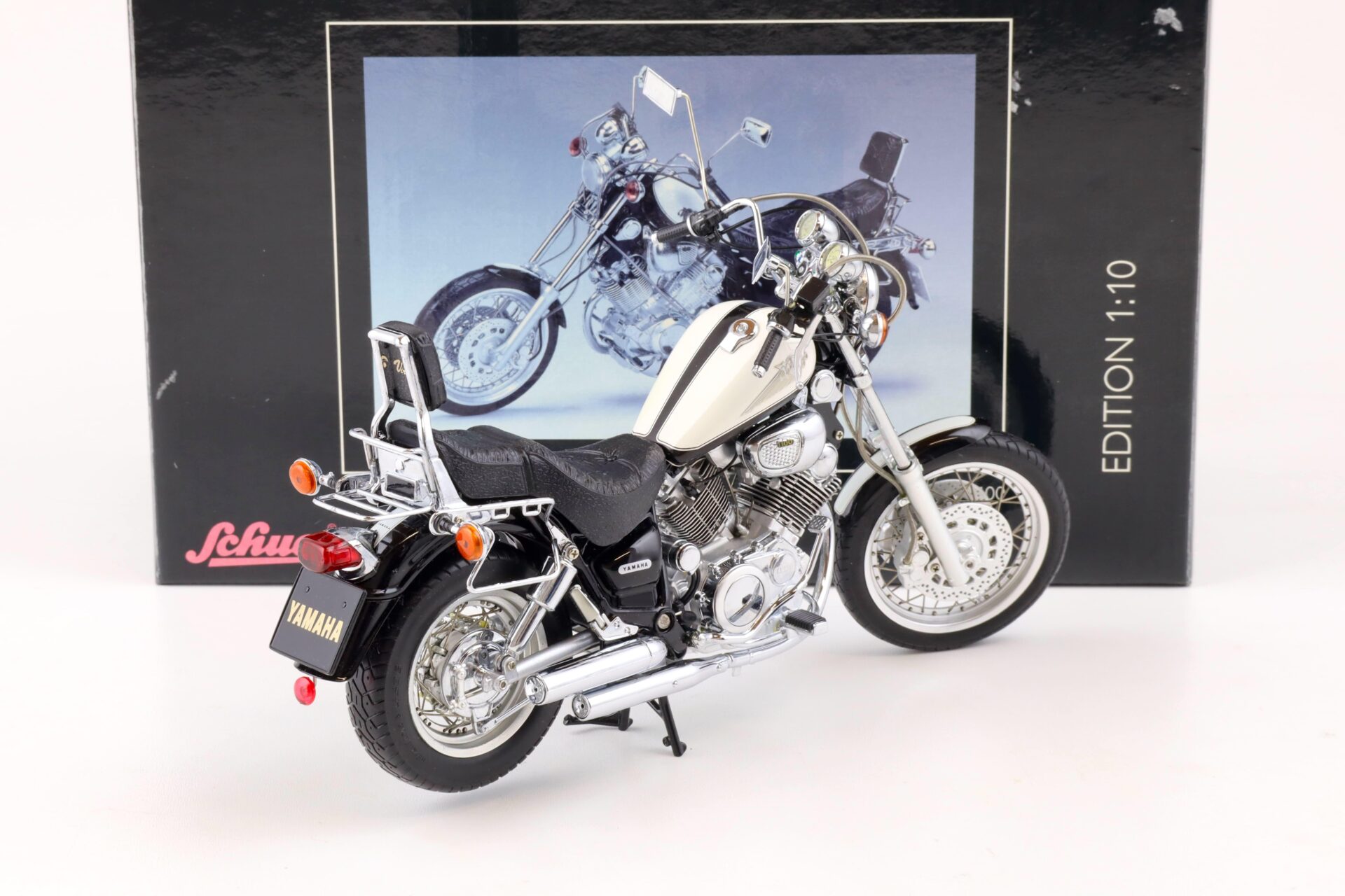 1:10 Schuco Yamaha Virago XV 1100 Motorrad black/ white 06660