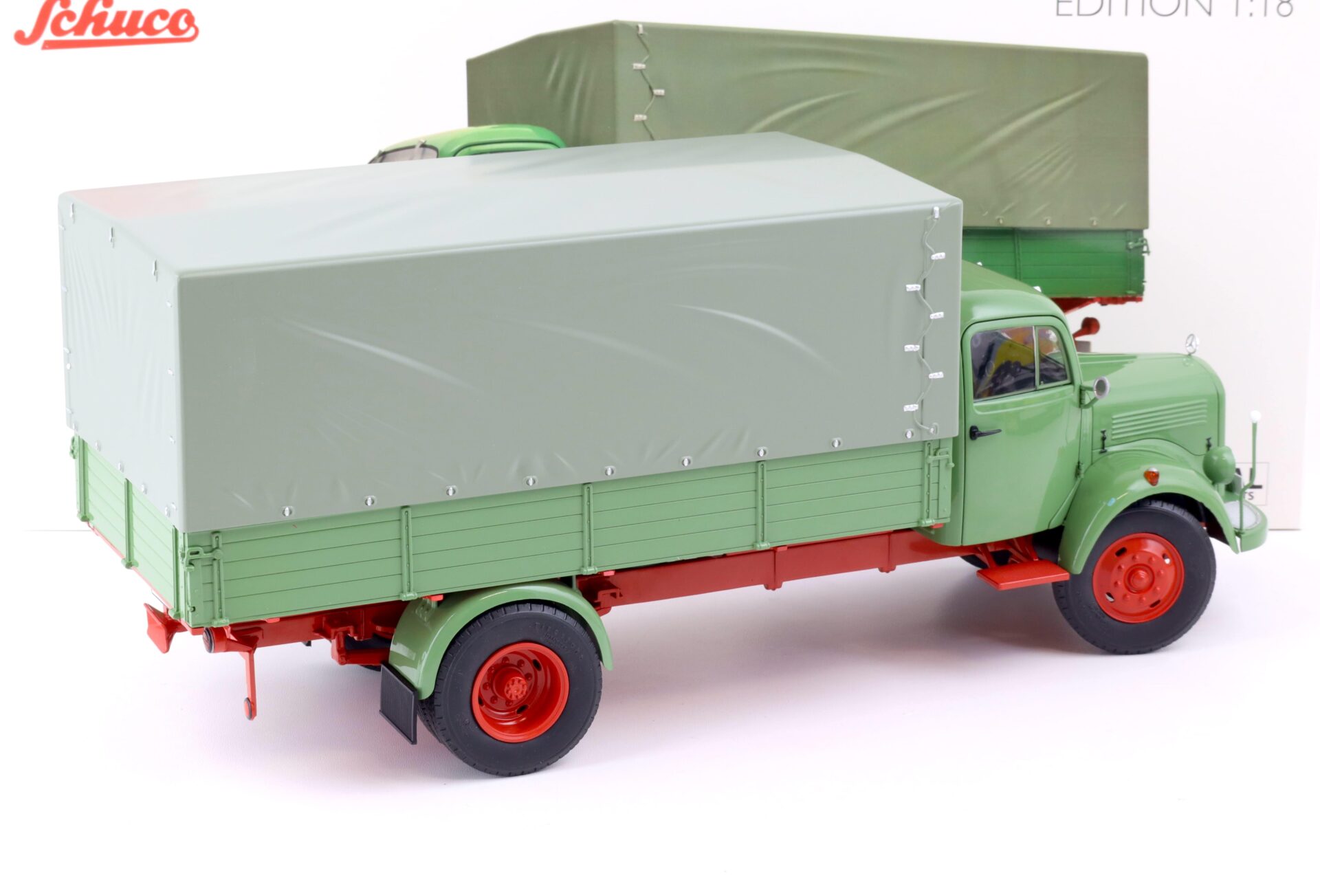 1:18 Schuco Edition Mercedes L3500 Pritsche/ Plane 1950 reseda green 450050100