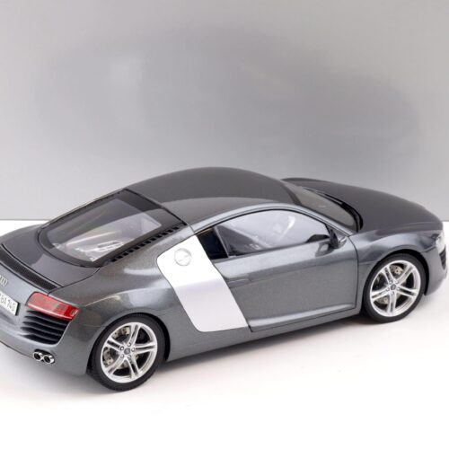 1:18 Kyosho Audi R8 4.2 FSI Quattro Coupe Daytona grey Audi Collection