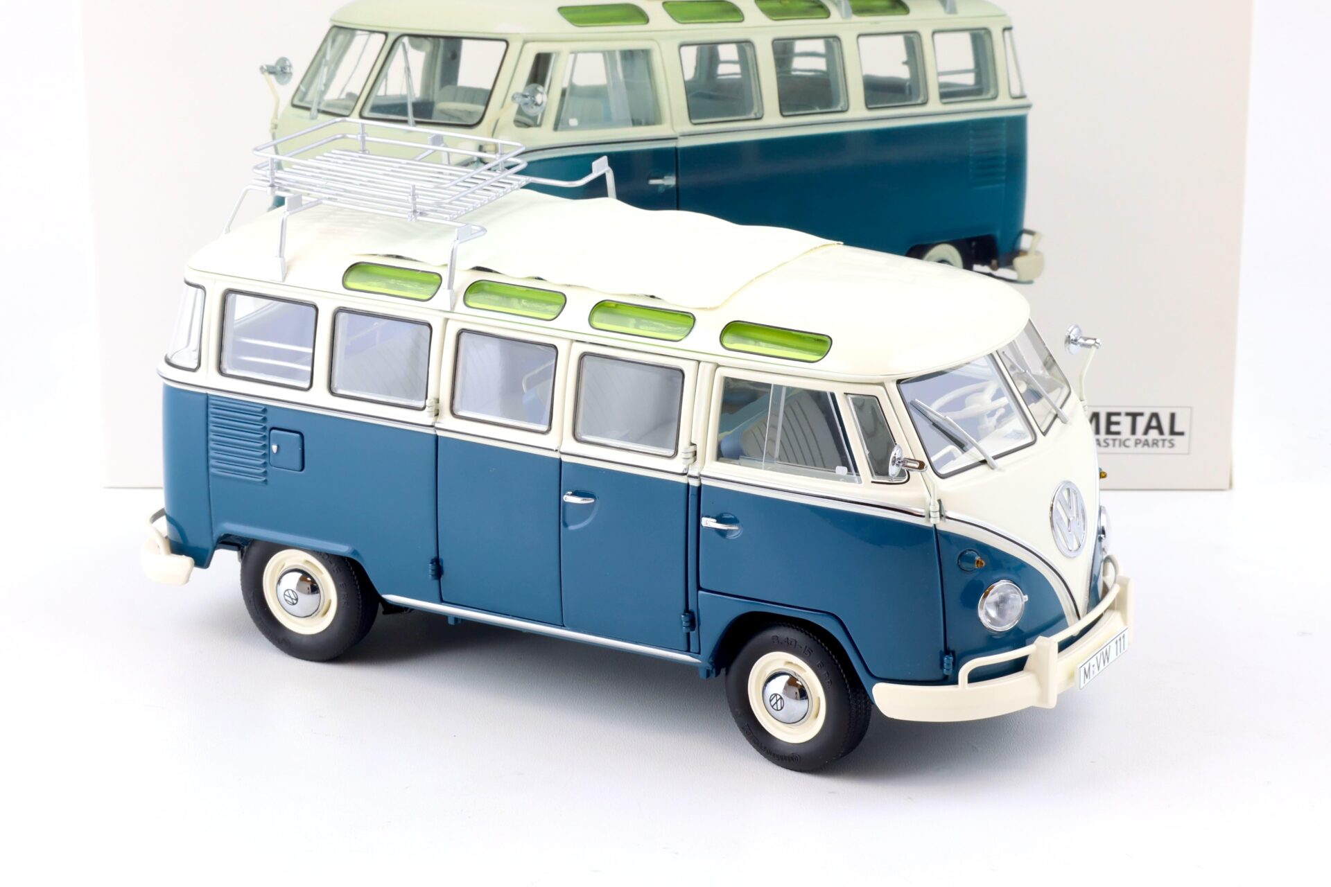 1:18 Schuco VW T1b Samba Bus Wintersport blue/ white 450037600
