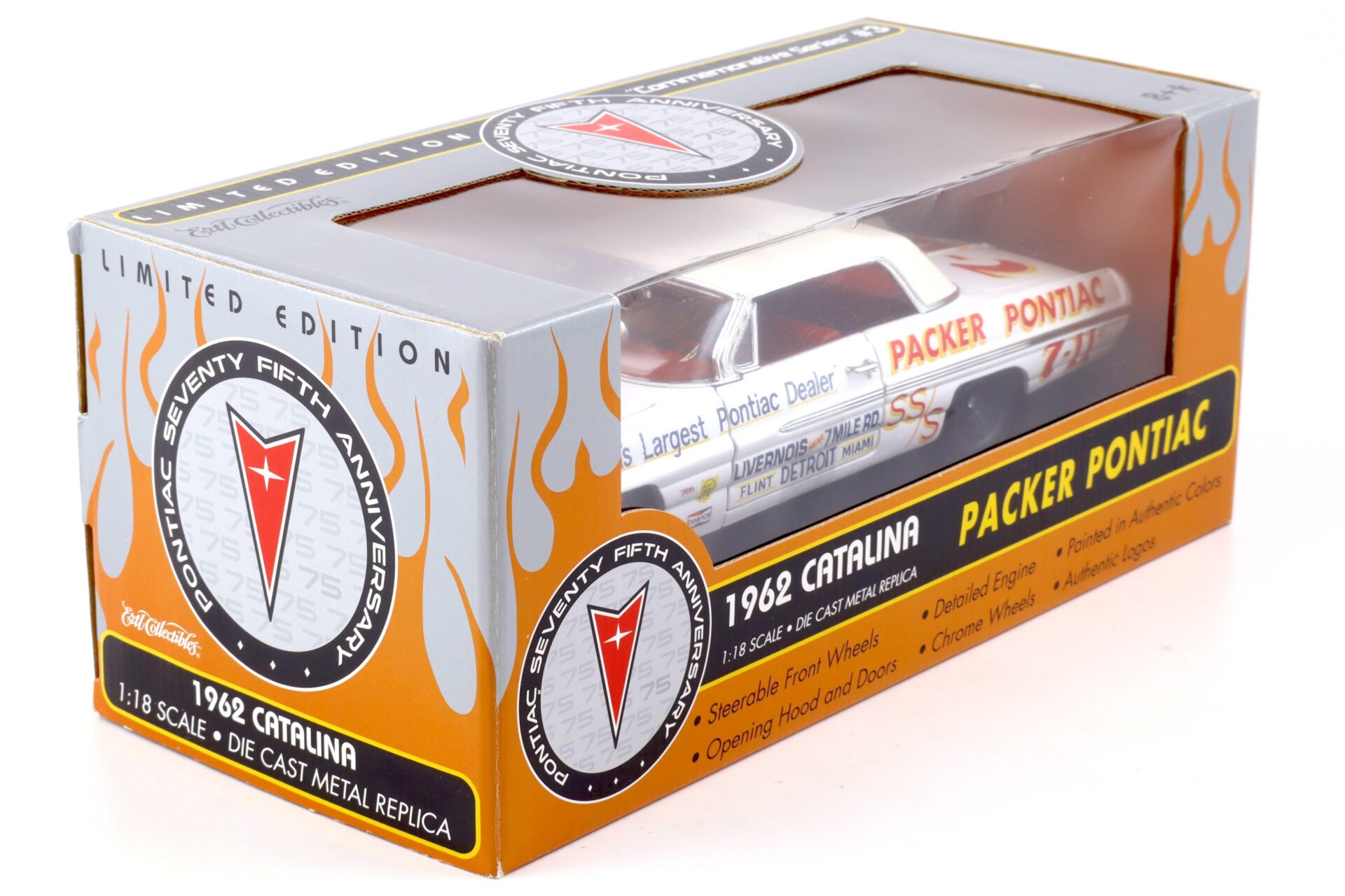 1:18 ERTL 1962 Pontiac Catalina Coupe Packer Pontiac 29263P