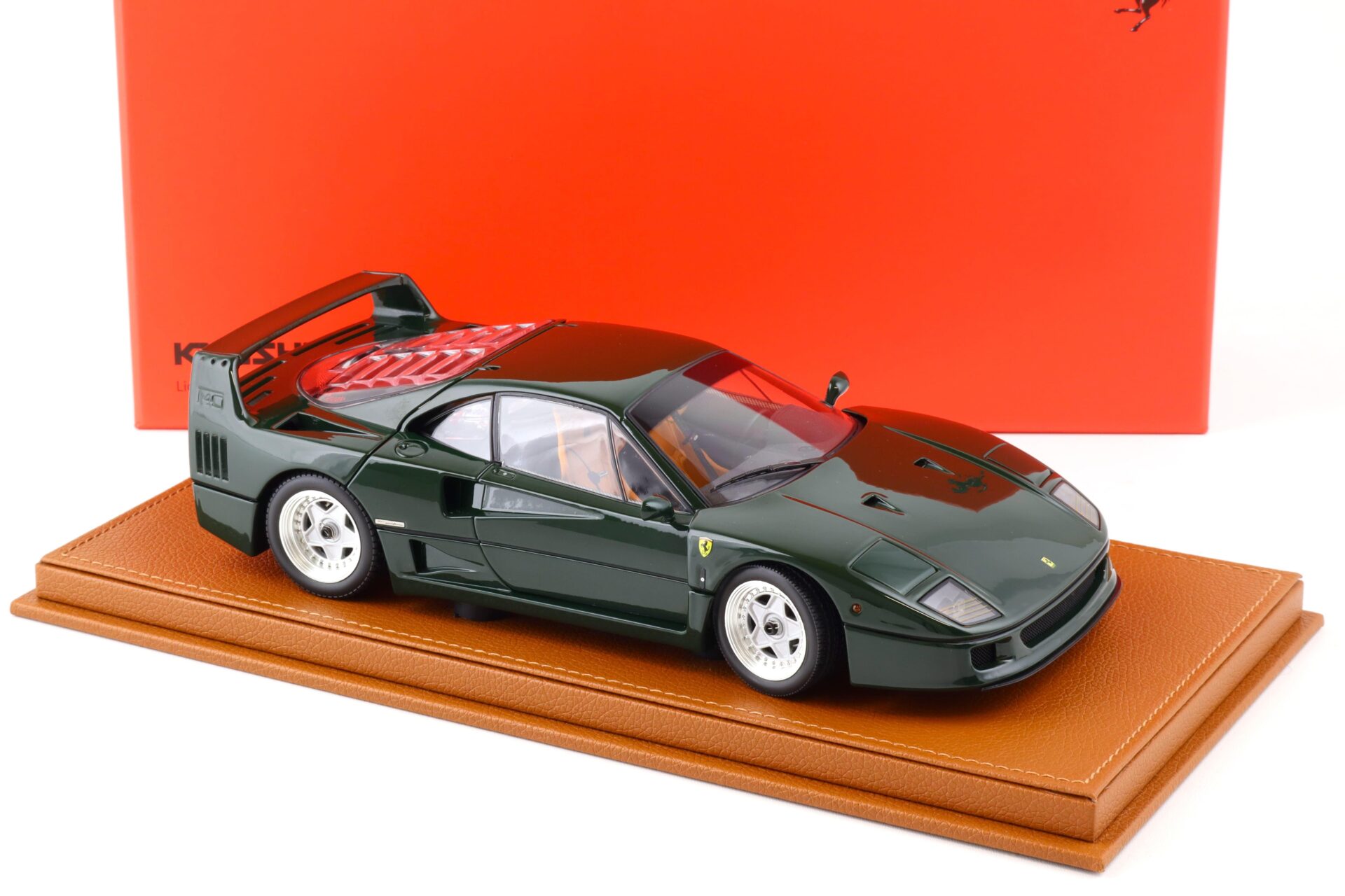 1:18 BBR Kyosho Ferrari F40 by GTO Motor Saronno Verde Abetone with Showcase - Limited 300 pcs.