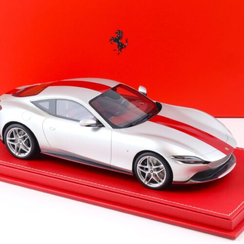 1:18 BBR Ferrari Roma 30th Anniversary matte Sanu silver with Showcase - Limited 180 pcs.
