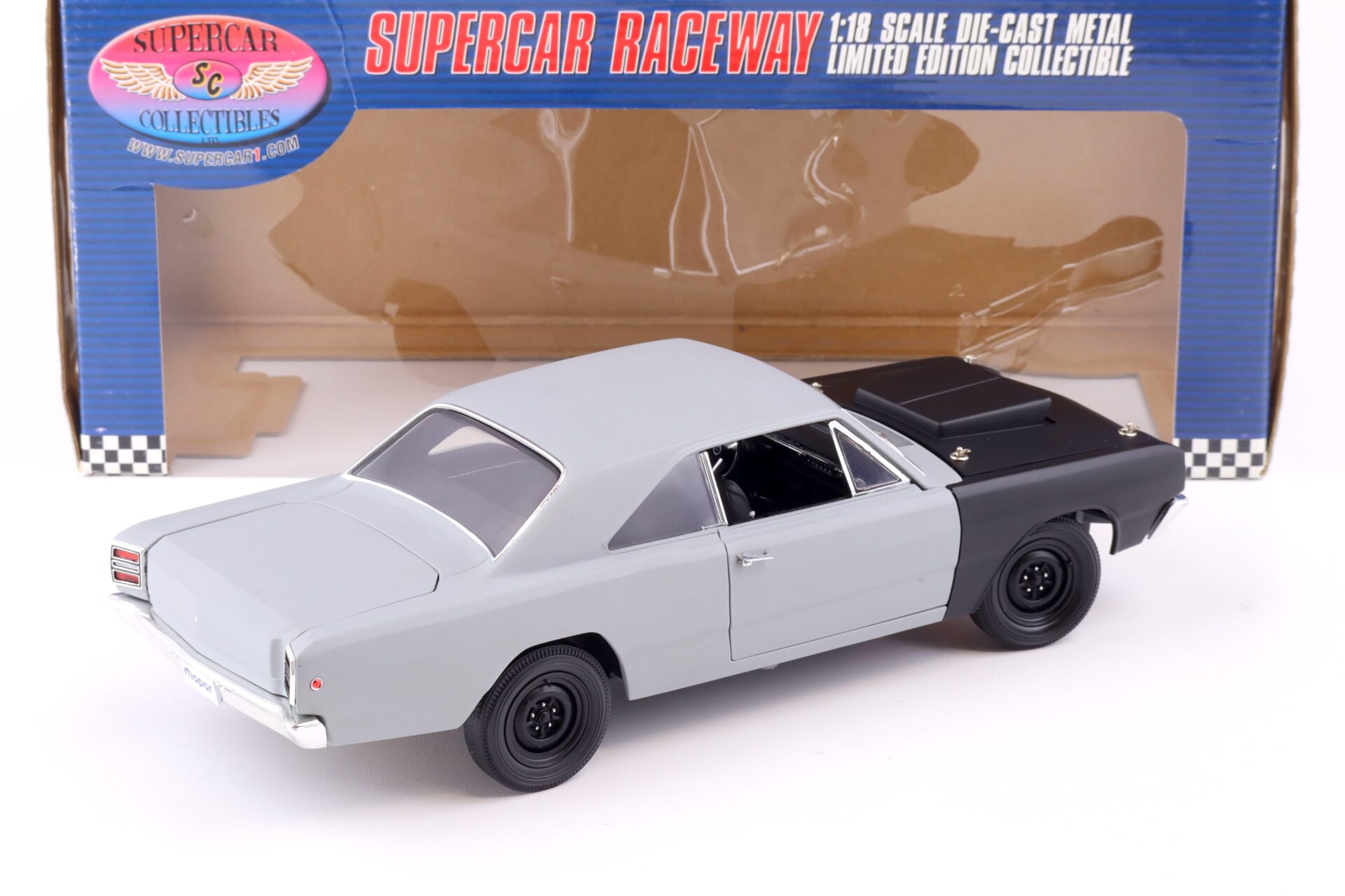 1:18 Highway61 Supercar 1968 Dodge Hemi Dart HURST Ford Speed as delivered 50640