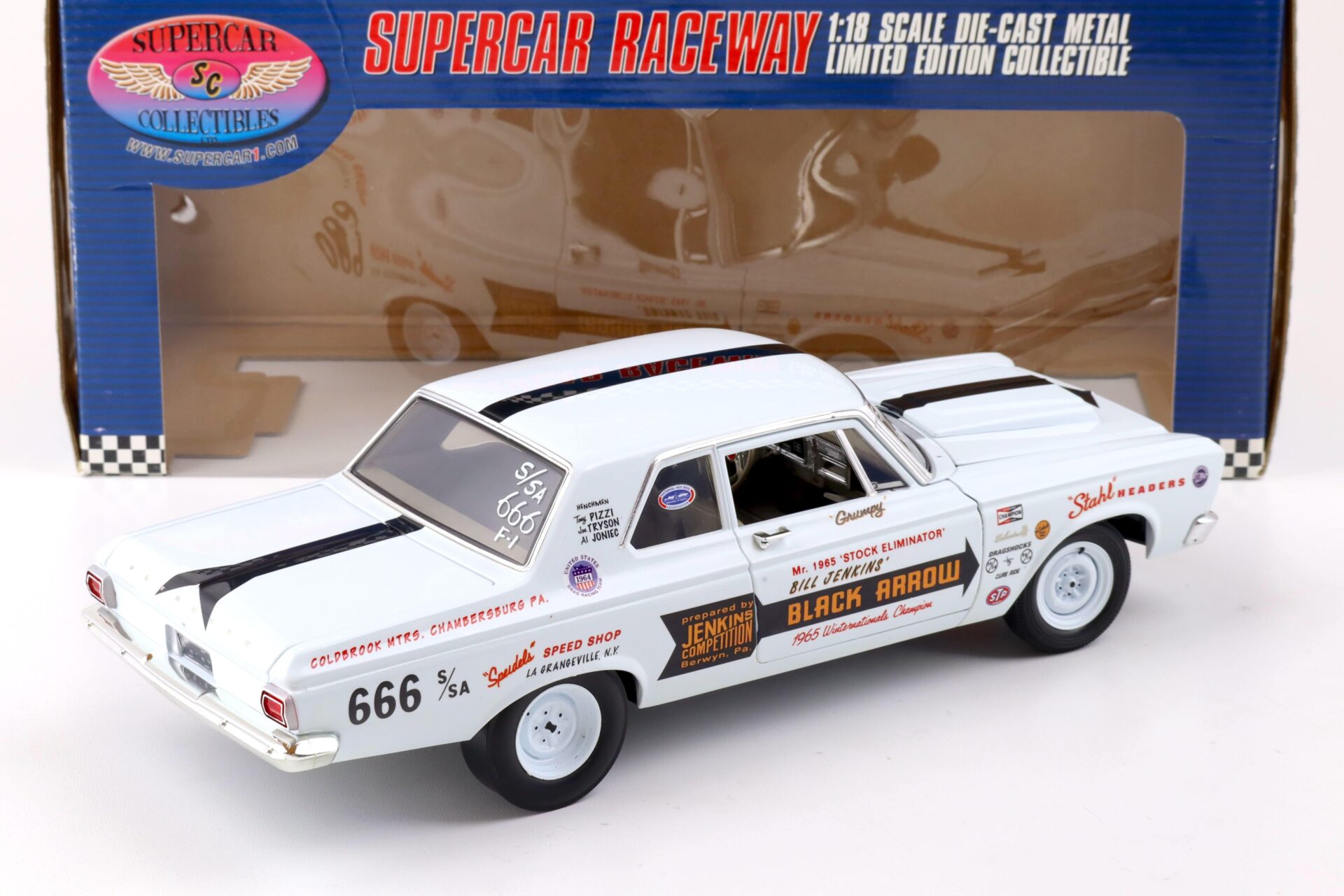 1:18 Highway61 Supercar 1965 Plymouth Hemi Belvedere Bill Grumpy Jenkins white 50524
