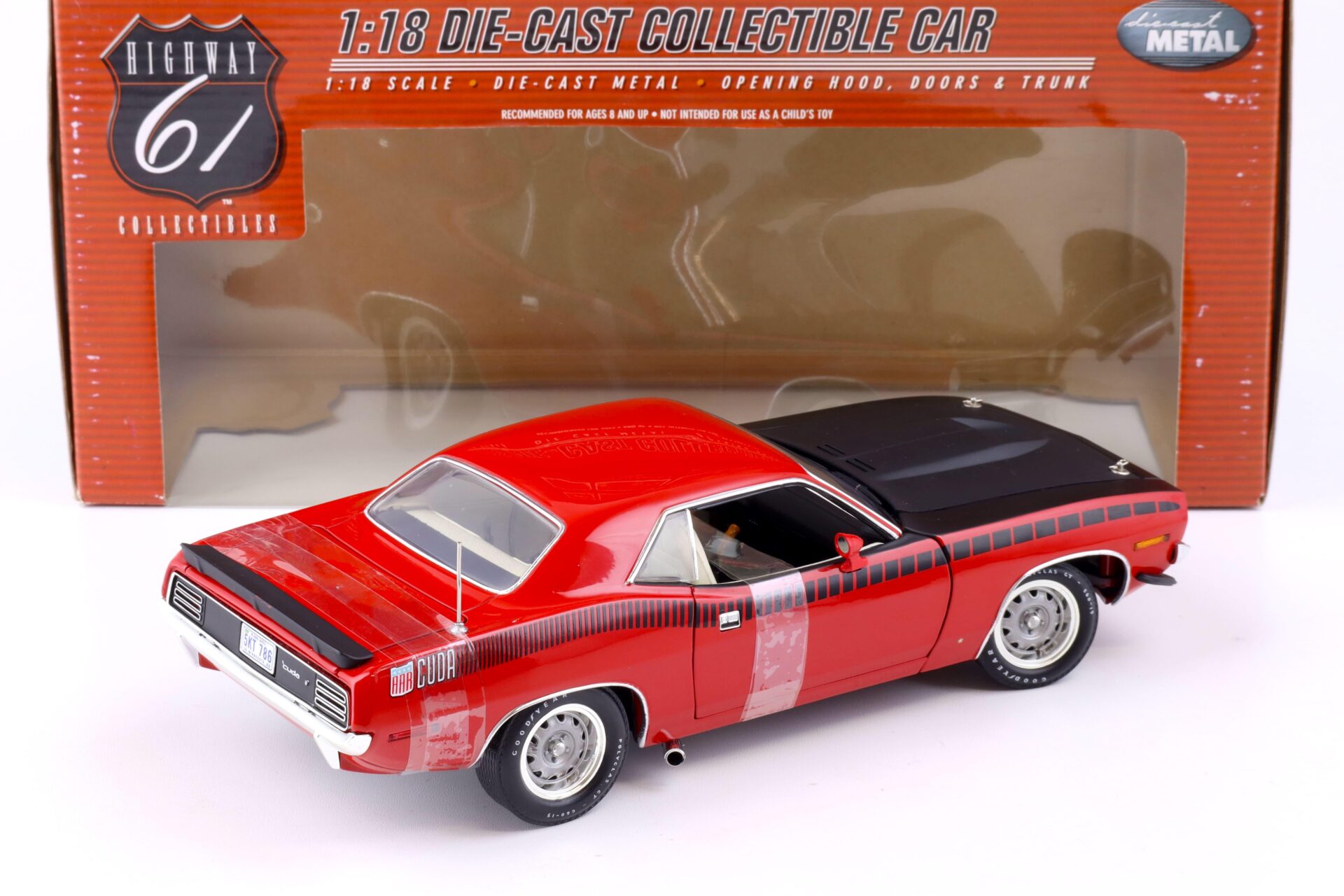 1:18 Highway61 Plymouth Cuda AAR Coupe 1970 red/ white interior 50468SC