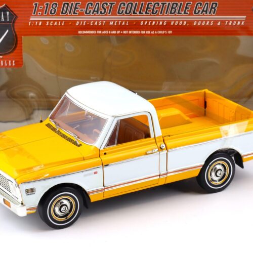 1:18 Highway61 Chevrolet Fleetside Pickup 1972 Cheyenne 10 yellow/ white 50363