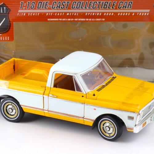 1:18 Highway61 Chevrolet Fleetside Pickup 1972 Cheyenne 10 yellow/ white 50363