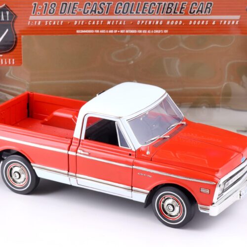 1:18 Highway61 Chevrolet Fleetside Pickup 1972 CST/10 red/ white 50559