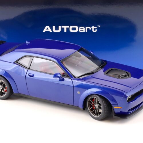 1:18 AUTOart Dodge Challenger R/T Scat Pack Widebody 2022 Indigo blue 71772