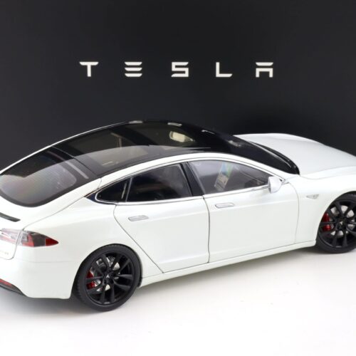 1:18 Original Tesla Model S P100D pearl white Diecast DEALER VERSION