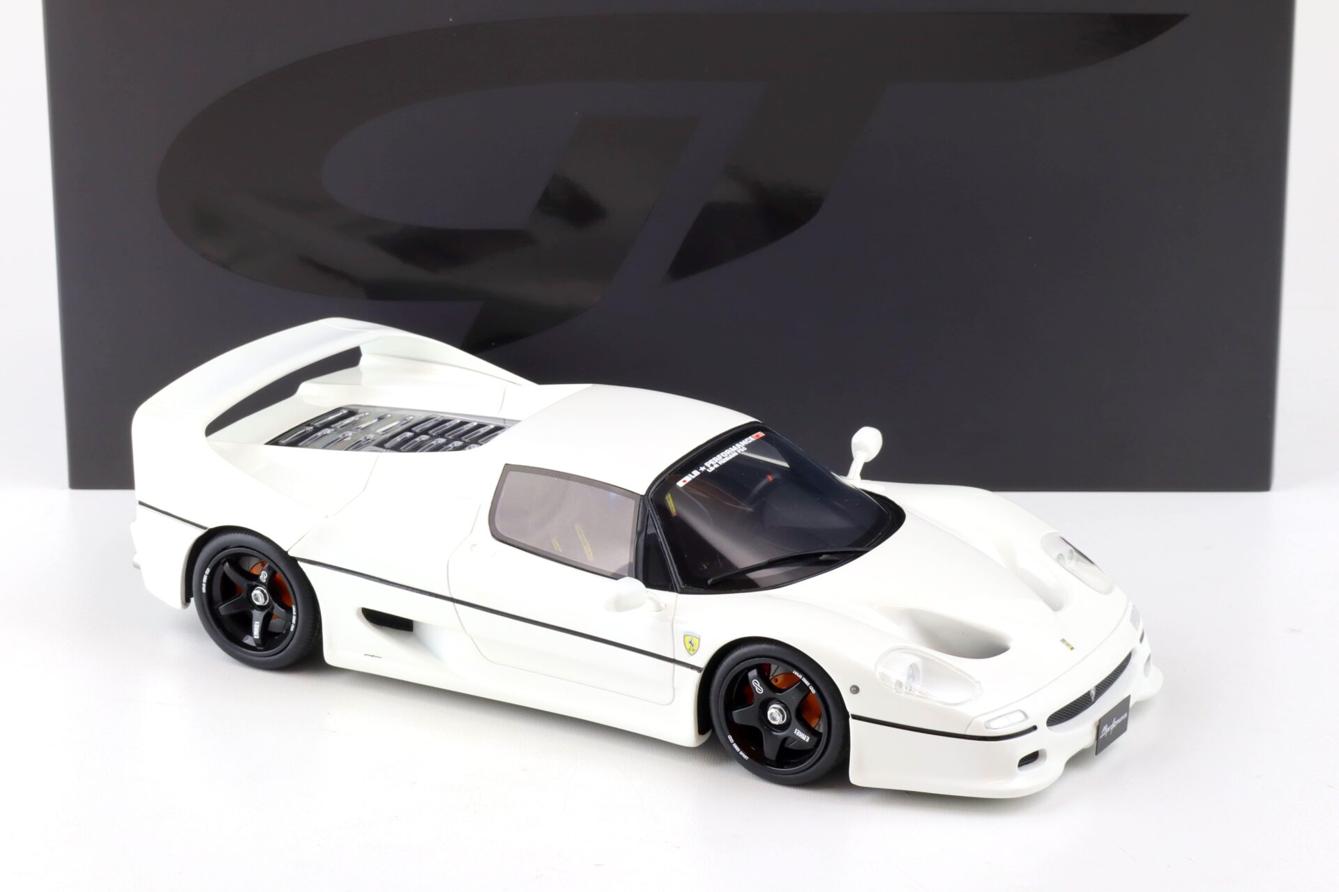 1:18 GT Spirit GT437 LBWK Ferrari F50 Liberty Walk LB Performance 2013 white