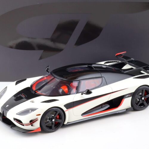 1:18 GT Spirit GT877 Koenigsegg Agera RS Arctic white/ black 2016