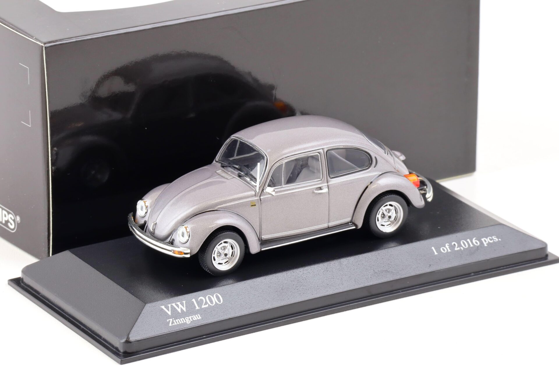 1:43 Minichamps VW Käfer 1200 Zinn grey metallic 1983