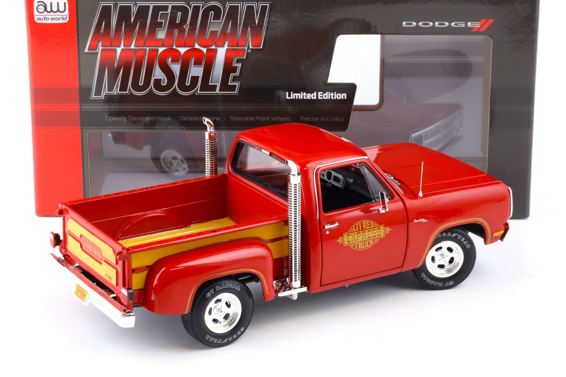 1:18 Auto World 1979 Dodge Utility Pickup Li´l Red Express Truck red