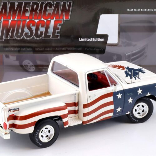 1:18 Auto World 1980 Dodge Stepside D150 Adventurer Patriotic Pickup America