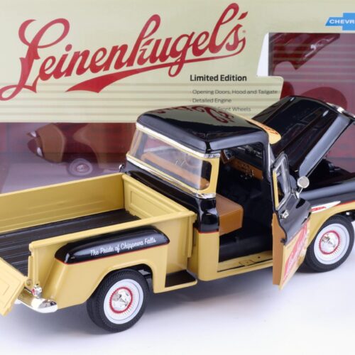 1:18 Auto World 1957 Chevrolet 3100 Stepside Pickup LeinenkugleÂ´s Beer black&tan