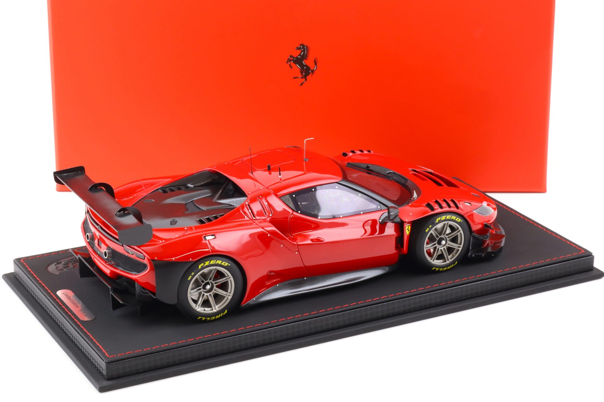 1:18 BBR Ferrari 296 GT3 Rosso Corsa 322 red 2022 - Limited 36 pcs.