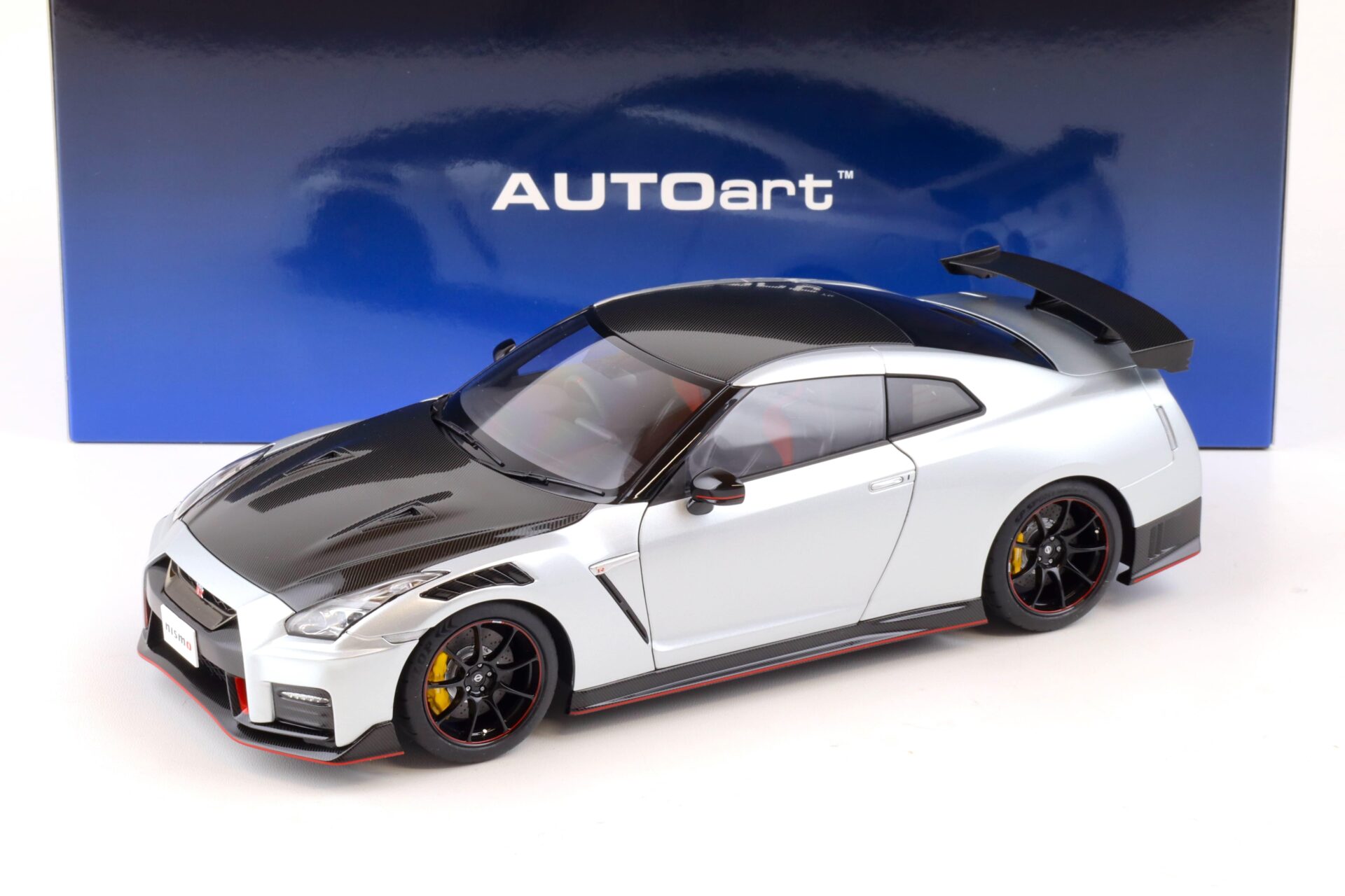 1:18 AUTOart Nissan GT-R (R35) Nismo Special Edition 2022 Ultimate metal silver 77503