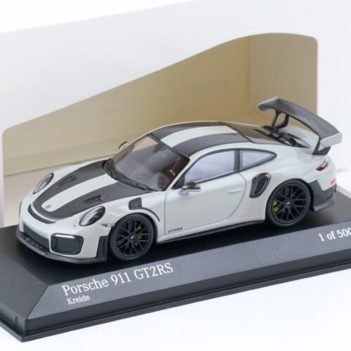 1:43 Minichamps Porsche 911 (991.2) GT2 RS Weissach Package 2018 chalk/ black wheels