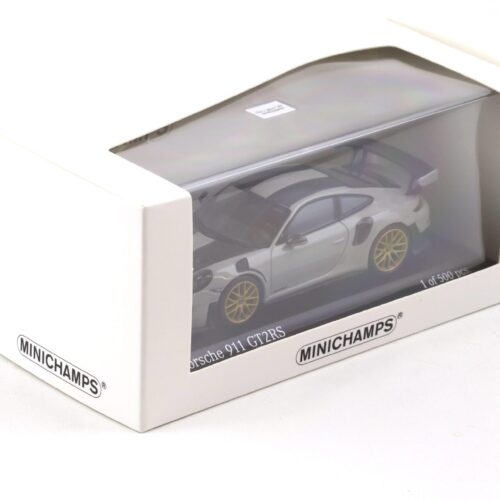 1:43 Minichamps Porsche 911 (991.2) GT2 RS Weissach Package 2018 chalk/ gold wheels