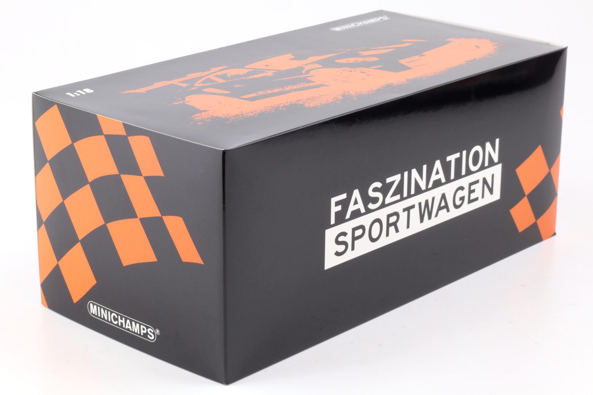 1:18 Minichamps Porsche 911 (992) GT3 RS Weissach Package 2023 black/ orange