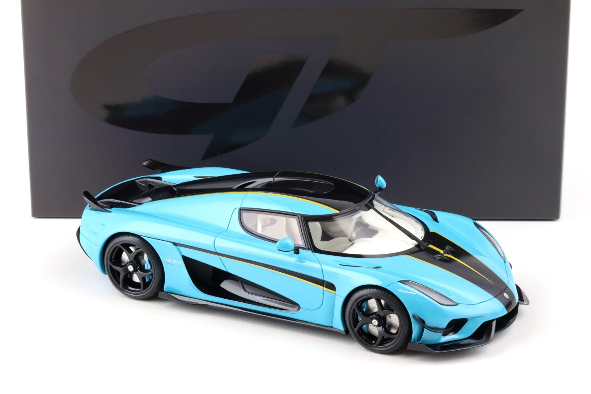 1:18 GT Spirit GT881 Koenigsegg Regera blue metallic/ black 2018