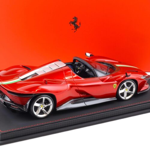 1:18 BBR Ferrari SP3 Daytona Serie Icona Rosso Magma red/ Italian Flag - Limited 21 pcs.