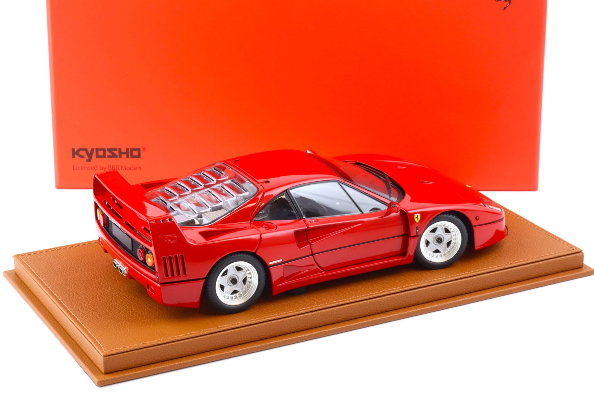 1:18 BBR Kyosho Ferrari F40 Valeo S/N red personal car Gianni Agnelli with Showcase - Limited 300 pcs.