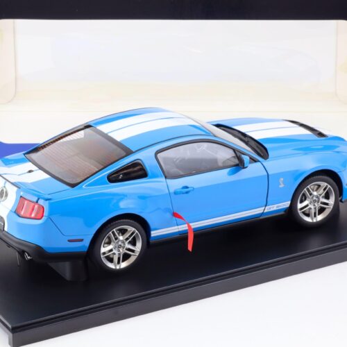 1:18 AUTOart 2010 Ford Shelby GT500 Coupe Grabber blue/ white stripes 72916