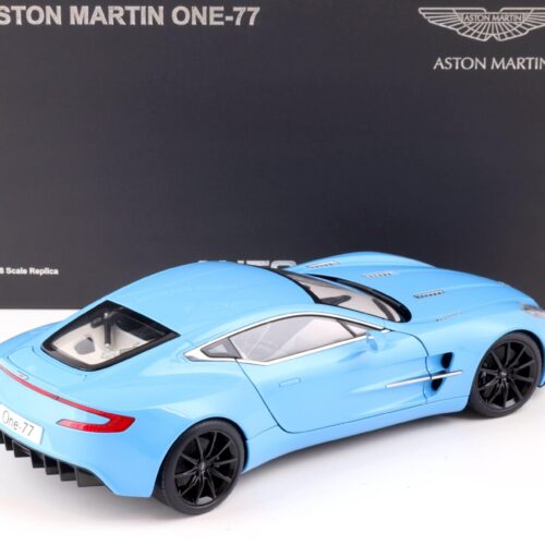 1:18 AUTOart Aston Martin One-77 blue/ black wheel Die-Cast 70240