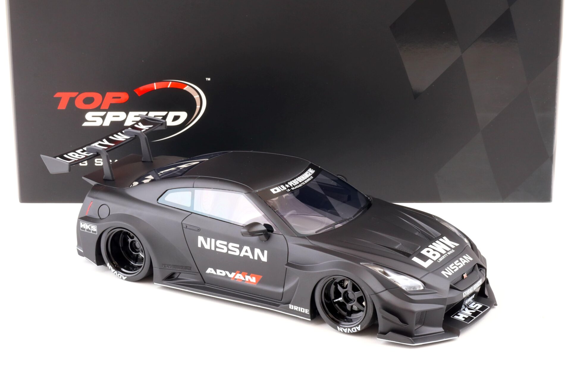 1:18 Top Speed LB-Silhouette WORKS GT Nissan 35GT-RR Ver.2 matt black TS0356