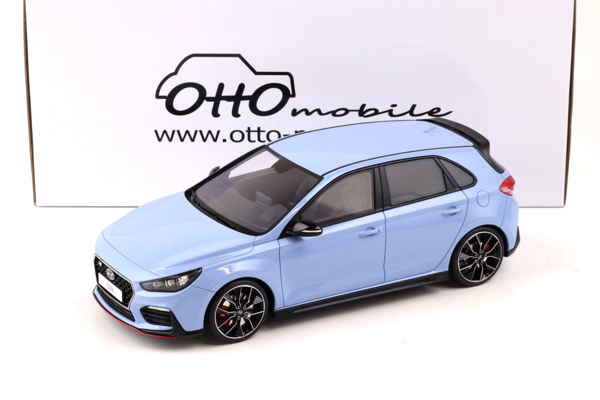 1:18 OTTO mobile OT425 Hyundai I30 N light blue 2017