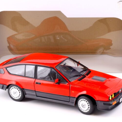 1:18 Solido Alfa Romeo GTV 6 Alfa red 1984 S1802301