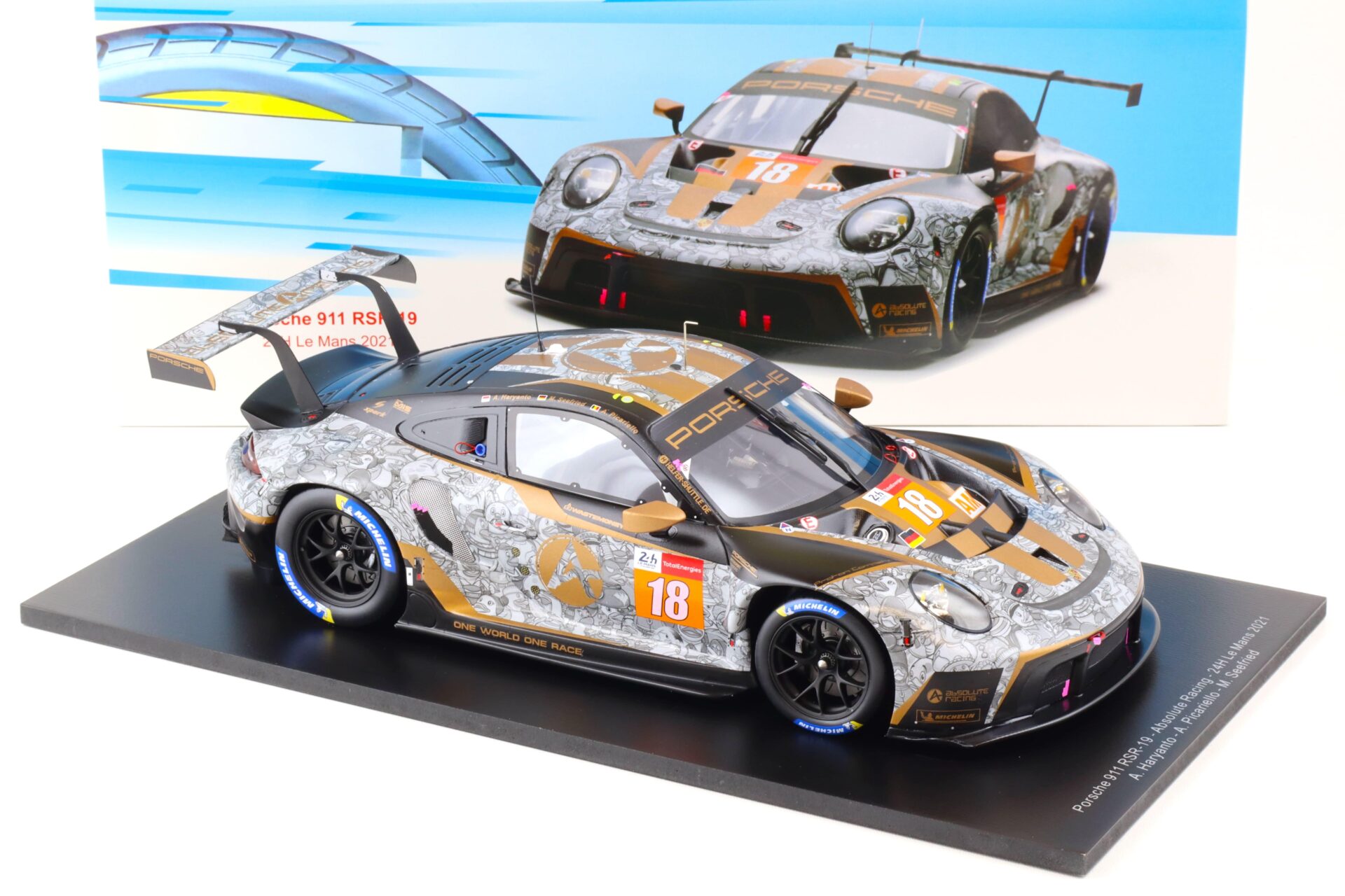 1:18 Spark Porsche 911 RSR-19 #18 Le Mans 24h 2021 Haryanto/ Seefried/ Picariello