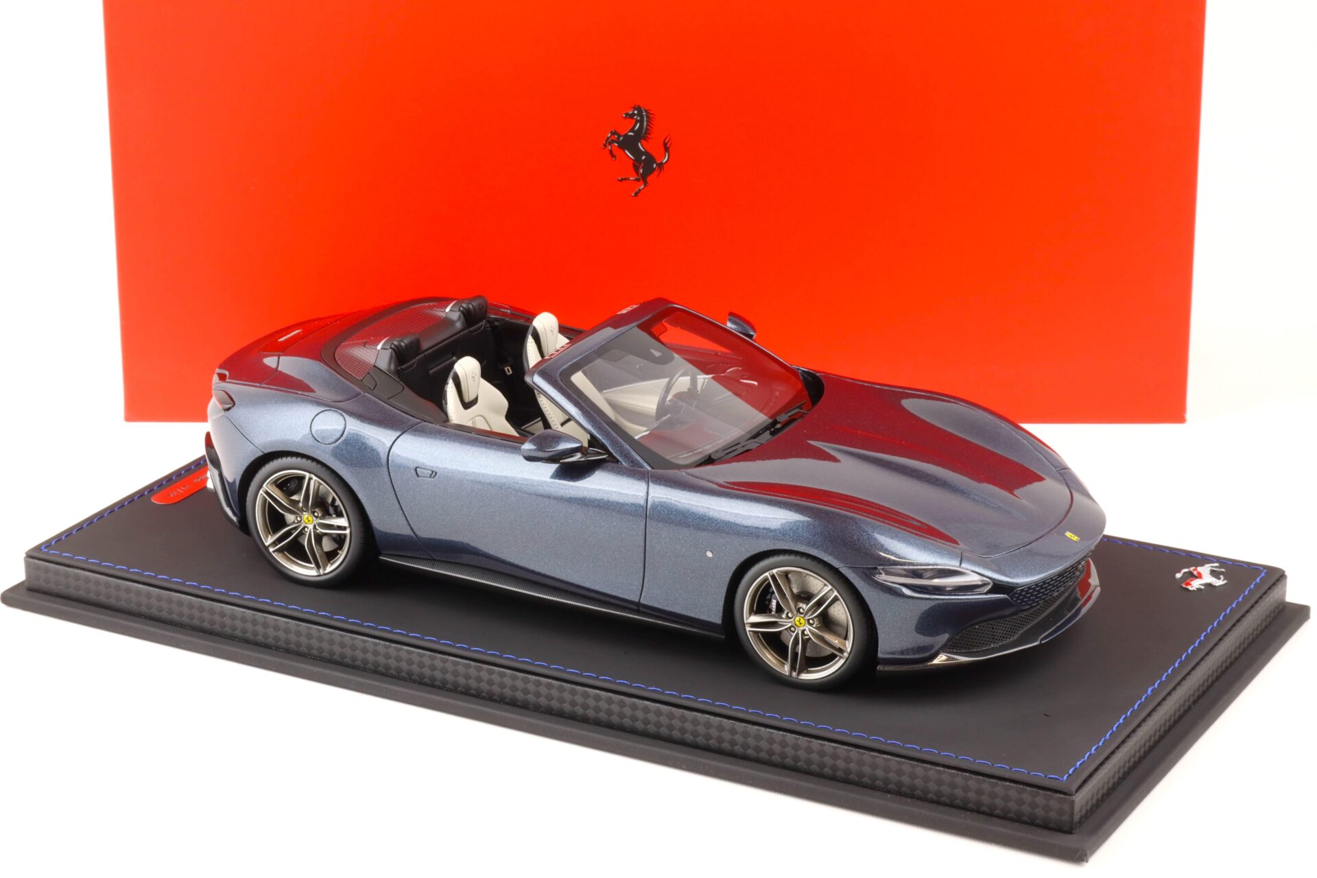 1:18 BBR Ferrari Roma Spider Blu Roma blue metallic - Limited 32 pcs.