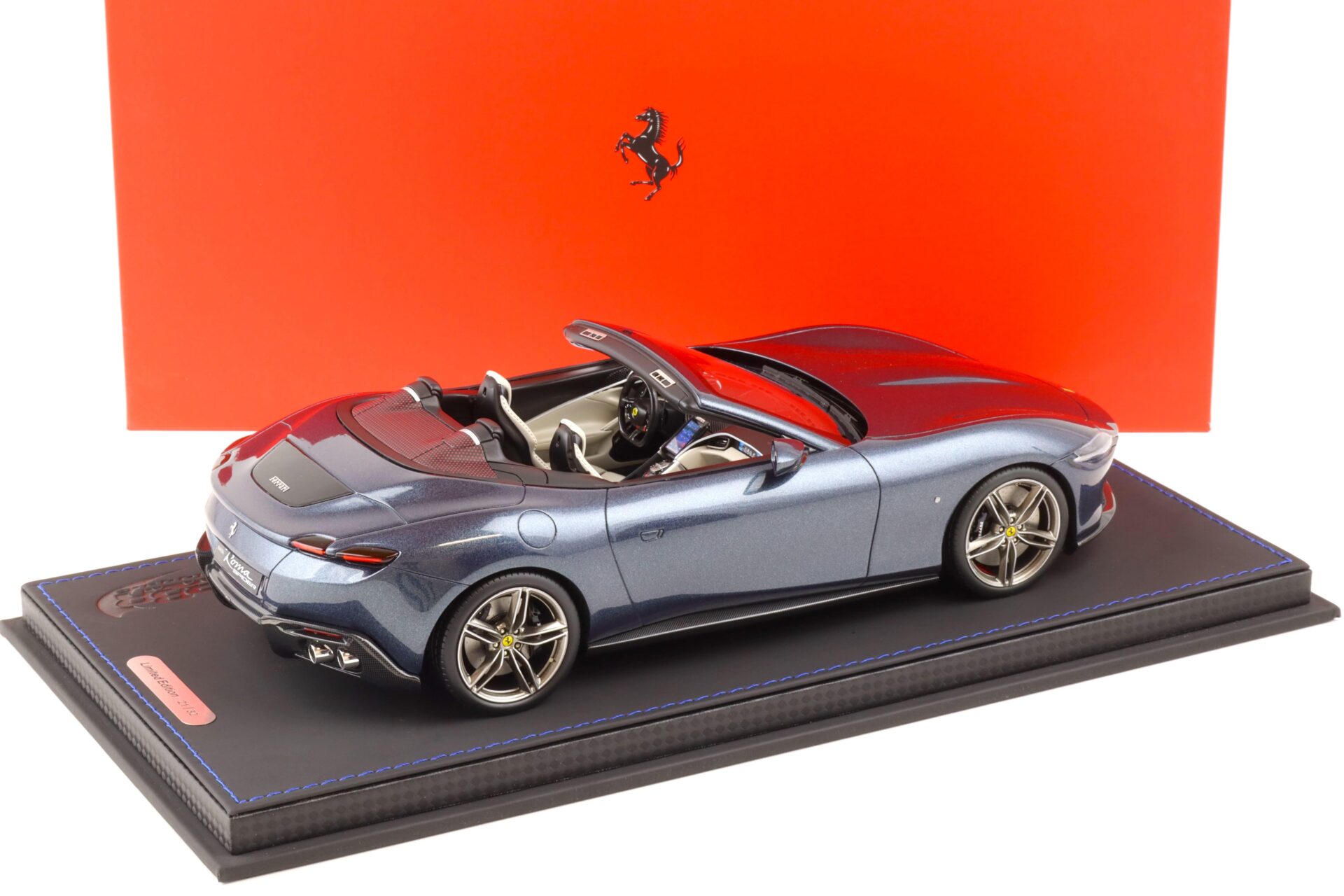 1:18 BBR Ferrari Roma Spider Blu Roma blue metallic - Limited 32 pcs.