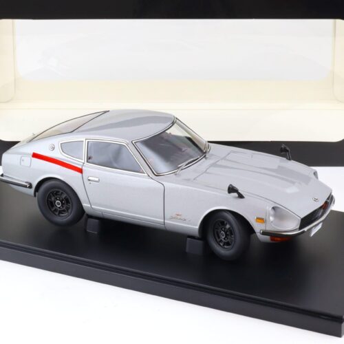 1:18 AUTOart Nissan Fairlady Z432 (PS30) Coupe RHD silver 77437