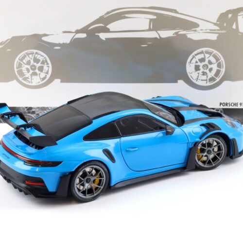 1:18 Minichamps Porsche 911 (992) GT3 RS Weissach Package blue/ dark silver wheels