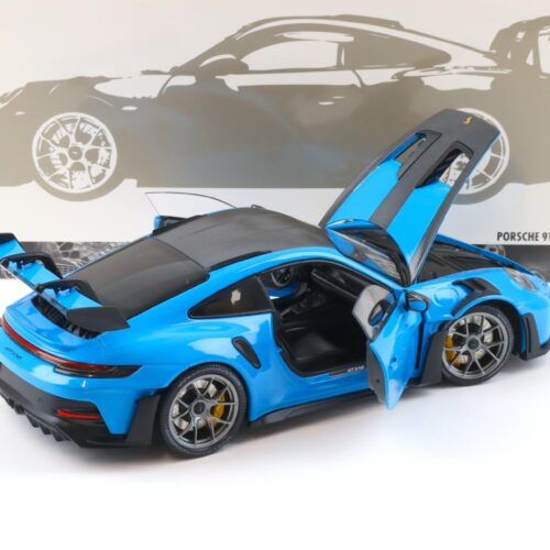 1:18 Minichamps Porsche 911 (992) GT3 RS Weissach Package blue/ dark silver wheels