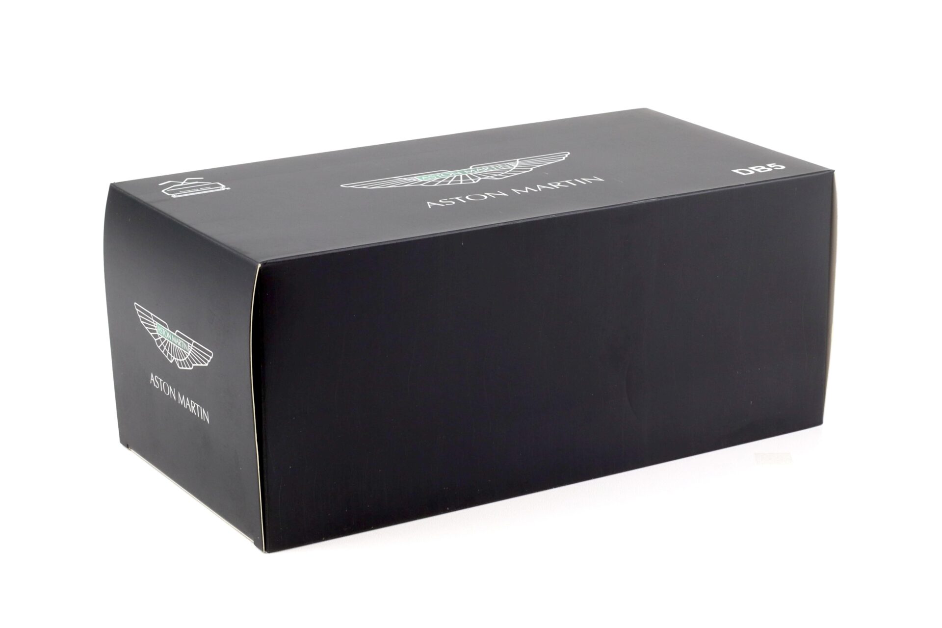 1:18 XiaoGuang Model 1965 Aston Martin DB5 Coupe silver - leather seats