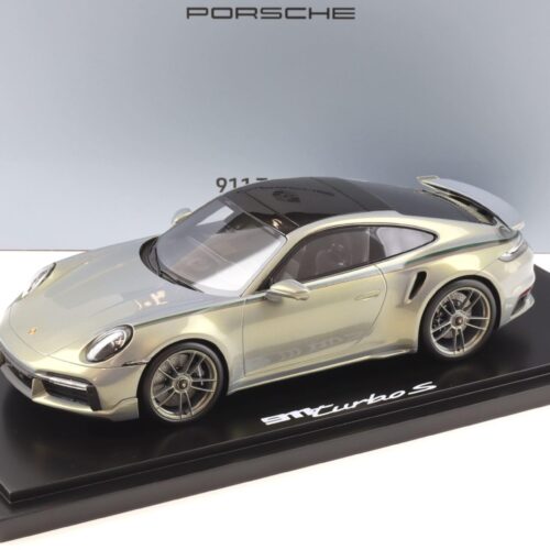 1:18 Spark Porsche 911 992 Turbo S Sonderwunsch Urban Bamboo Chromaflair WAP DEALER