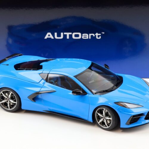 1:18 AUTOart Chevrolet Corvette C8 Stingray Z51 rapid blue 2020