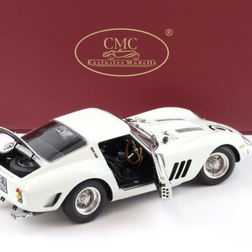 1:18 CMC Ferrari 250 GTO Tourist Trophy Goodwood 1962 Graham Hill #10 white M-251