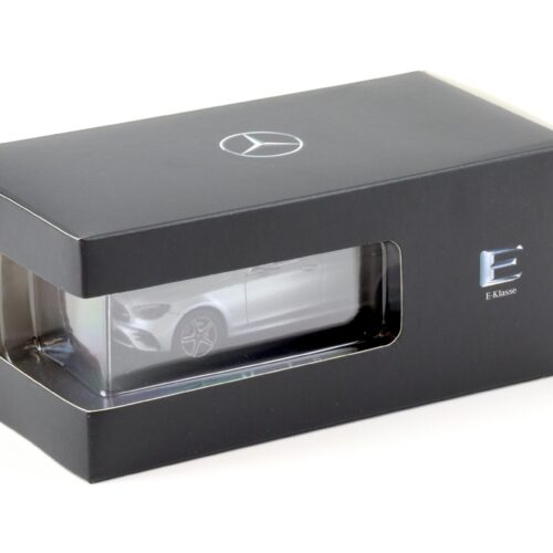 1:43 iScale Mercedes E-Klasse W213 Limousine 2021 hightech silver DEALER VERSION