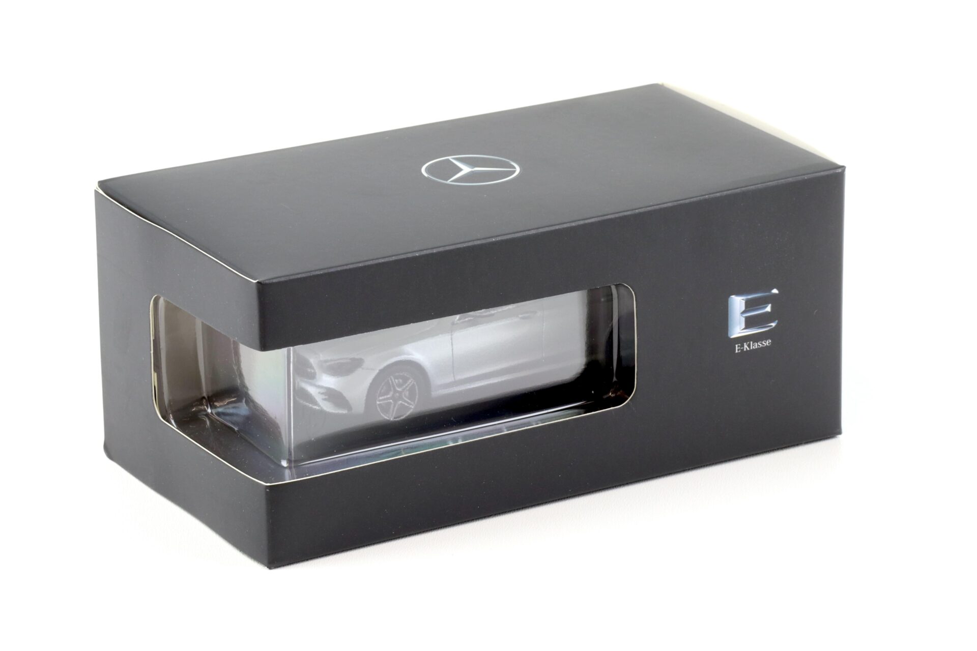 1:43 iScale Mercedes E-Klasse W213 Limousine 2021 hightech silver DEALER VERSION