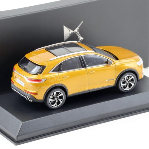 1:43 Norev Citroen DS Automobiles DS 7 Crossback gold metallic DEALER VERSION